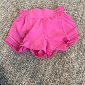 Lululemon Hotty hot shorts